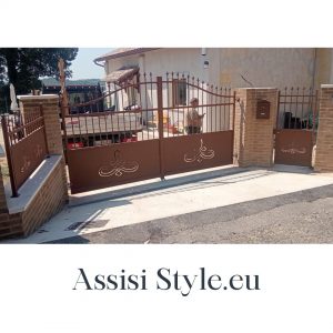 Cancello in ferro a due ante color ruggine assisistyle.eu